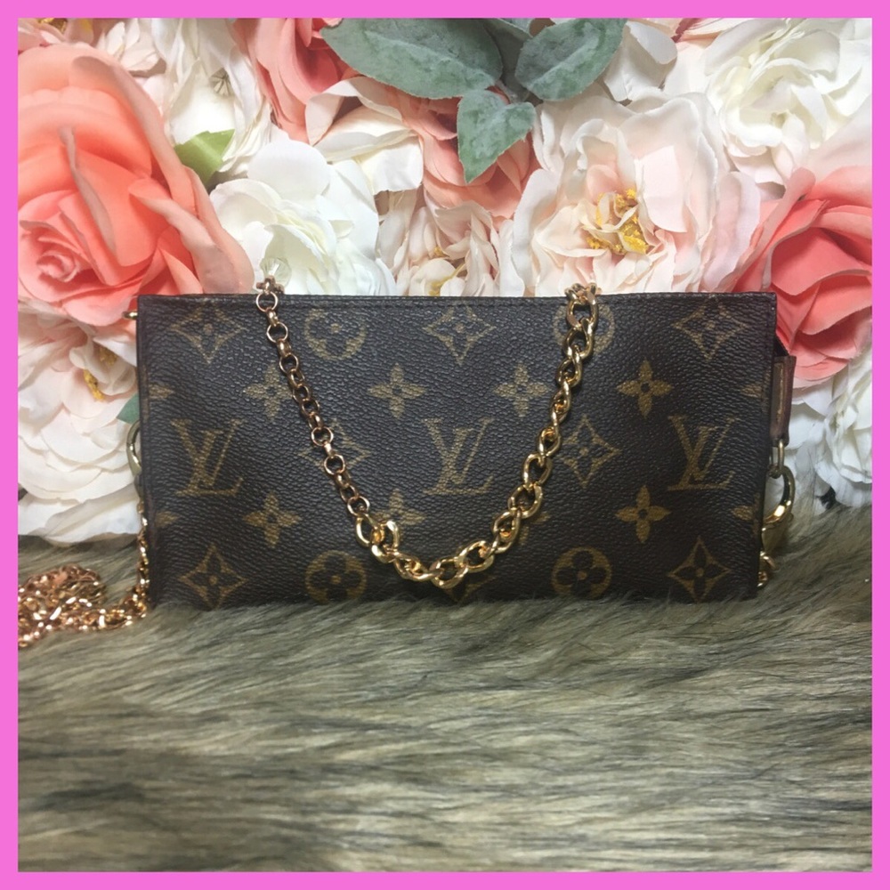 Last and final price. Louis Vuitton Small Pouch